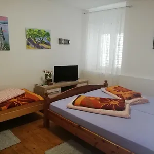 Apartment Rose